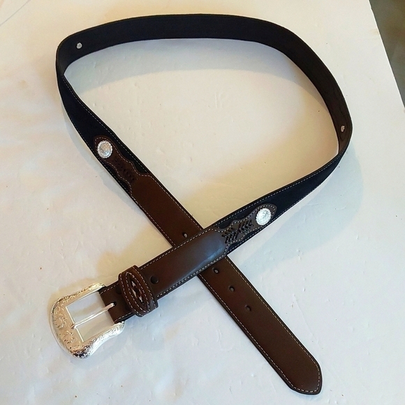 Nocona Mens Black leather belt Silver Buckle/ Conchos Brown inlay Sz.44 - Picture 6 of 9